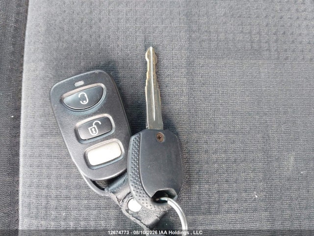 12674773 :رقم المزاد ، 2HHES36684H001151 vin ، 2004 Acura 1.7el Touring مزاد بيع