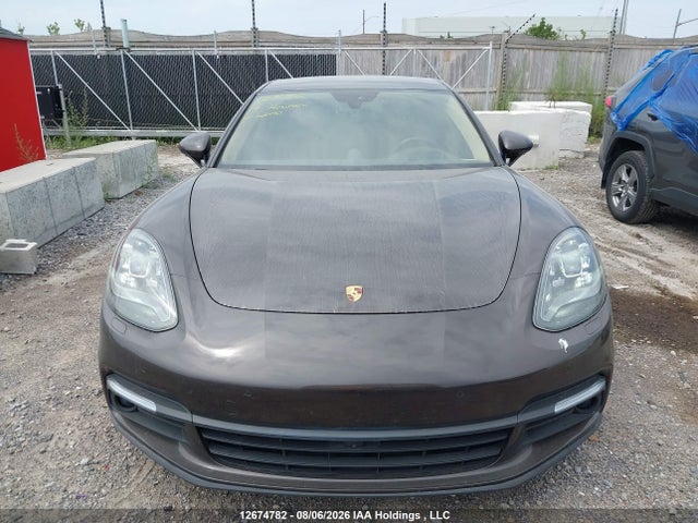 12674782 :رقم المزاد ، WP0AA2A70KL102490 vin ، 2019 Porsche Panamera 4 مزاد بيع