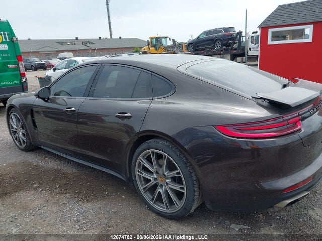 12674782 :رقم المزاد ، WP0AA2A70KL102490 vin ، 2019 Porsche Panamera 4 مزاد بيع