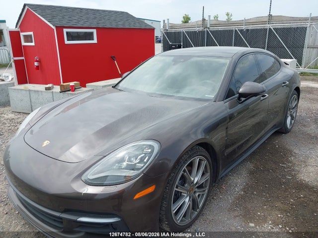 12674782 :رقم المزاد ، WP0AA2A70KL102490 vin ، 2019 Porsche Panamera 4 مزاد بيع
