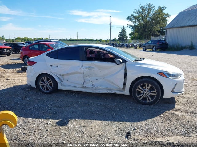 KMHD84LF9HU396592 Hyundai Elantra