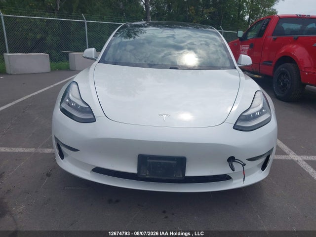 5YJ3E1EA6LF704084 Tesla MODEL 3