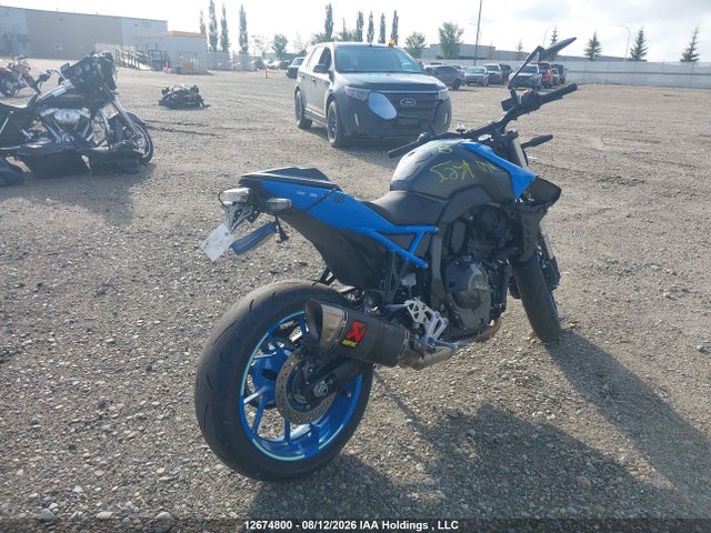 Suzuki Gsx800 R 2023 JS1EM11B2P7100418 Image 4