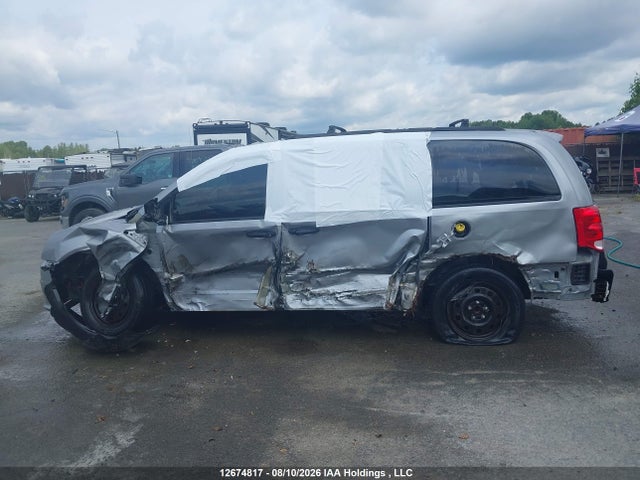12674817 :رقم المزاد ، 2C4RDGBG9ER101162 vin ، 2014 Dodge Grand Caravan Se مزاد بيع