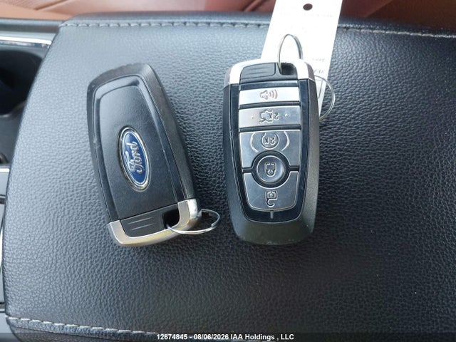 Ford Fusion Hybrid Titanium 2019 3FA6P0RU6KR191234 Image 11