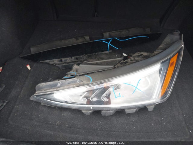 Hyundai Elantra Essential Manual 2020 KMHD74LF3LU933758 Image 11