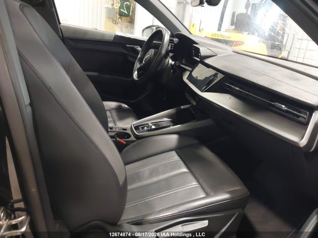 Продажа на аукционе авто 2022 Audi A3 Premium, vin: WAUGUCGY0NA011501, номер лота: 12674874