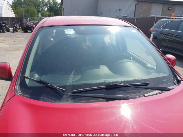 Nissan Micra 2016 3N1CK3CPXGL258608 Image 17