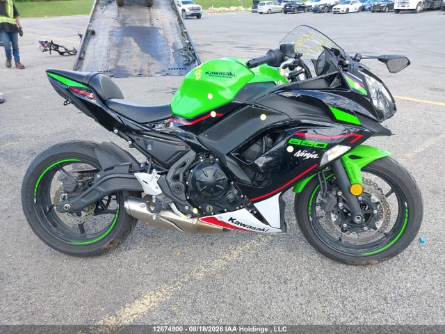 Kawasaki Ex650 M 2022 ML5EXEM14NDA64217 Image 17