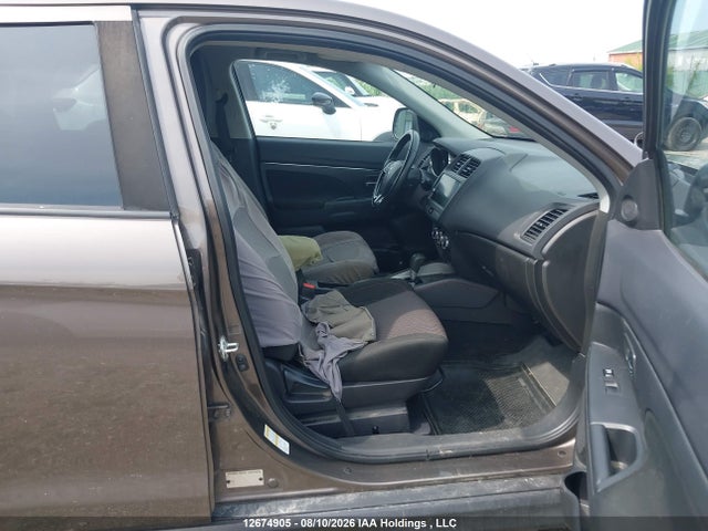 Продажа на аукционе авто 2018 Mitsubishi Rvr Se/es, vin: JA4AH3AU7JU601748, номер лота: 12674905