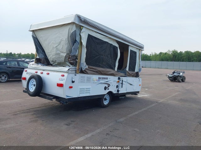 2015 Rockwood Freedom მანქანა იყიდება აუქციონზე, vin: 4X4CFM511FD292287, აუქციონის ნომერი: 12674906