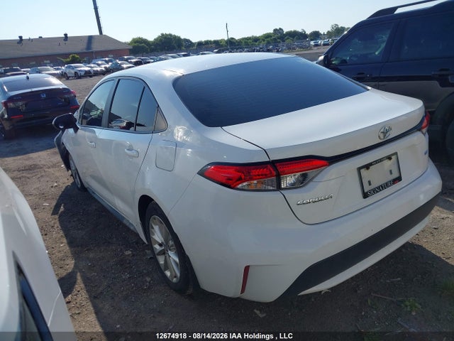 5YFBPMBEXNP314899 Toyota COROLLA LE