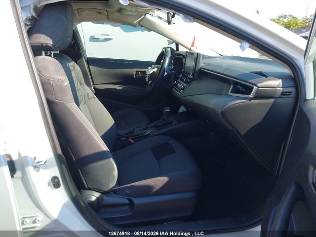 5YFBPMBEXNP314899 Toyota COROLLA LE