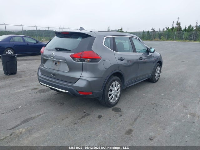 Продажа на аукционе авто 2017 Nissan Rogue S/sv, vin: 5N1AT2MT2HC806889, номер лота: 12674922