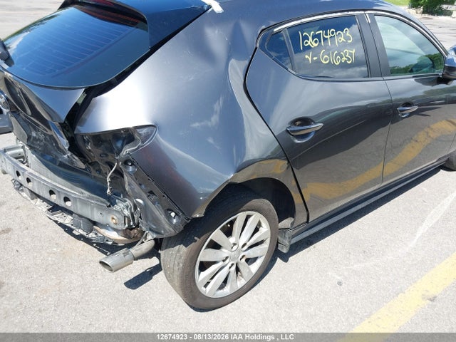 Mazda Mazda3 Gs 2023 JM1BPAL79P1616237 Image 21