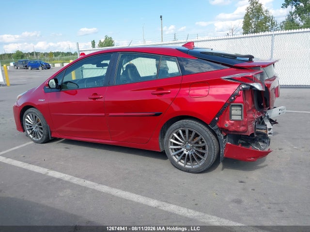 Продаж на аукціоні авто 2018 Toyota Prius Touring, vin: JTDKARFU2J3058048, номер лоту: 12674941