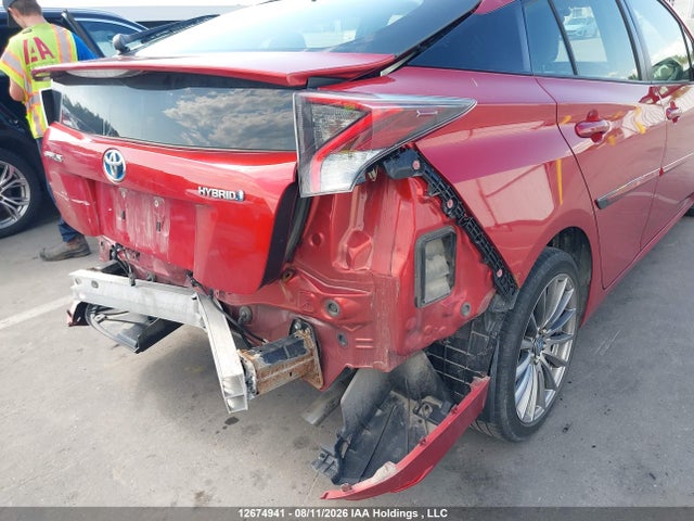 Продаж на аукціоні авто 2018 Toyota Prius Touring, vin: JTDKARFU2J3058048, номер лоту: 12674941