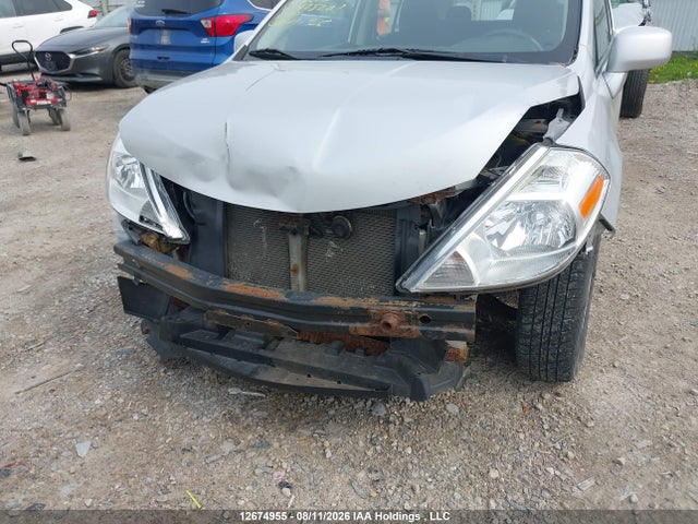2010 Nissan Versa 1.8s მანქანა იყიდება აუქციონზე, vin: 3N1BC1CP3AL428201, აუქციონის ნომერი: 12674955