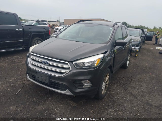 Ford ESCAPE SE 2018 1FMCU0GD7JUA92871 Image 2