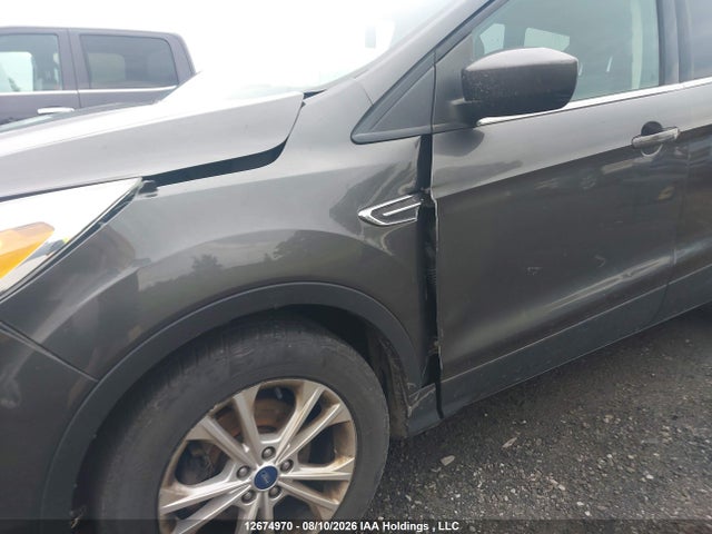 Ford ESCAPE SE 2018 1FMCU0GD7JUA92871 Image 6