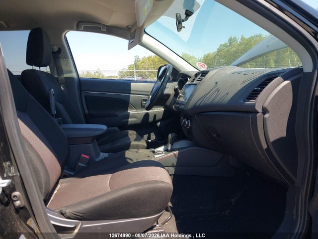 JA4AJ3AU9JU602288 Mitsubishi RVR SE