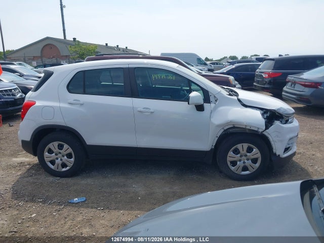 Chevrolet TRAX LS 2017 3GNCJKSB0HL284997 Image 13
