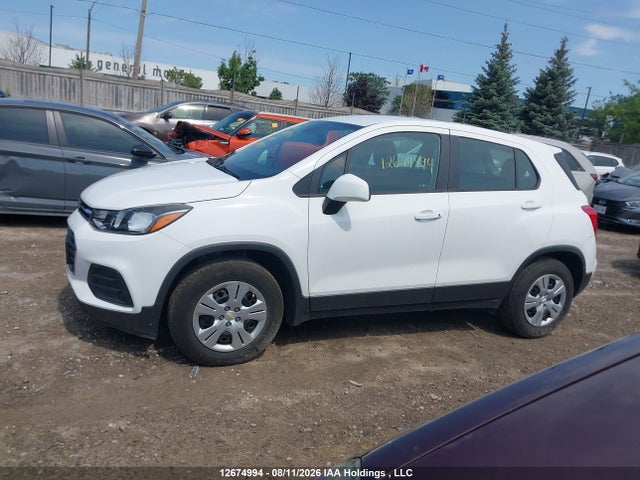 Chevrolet TRAX LS 2017 3GNCJKSB0HL284997 Image 14
