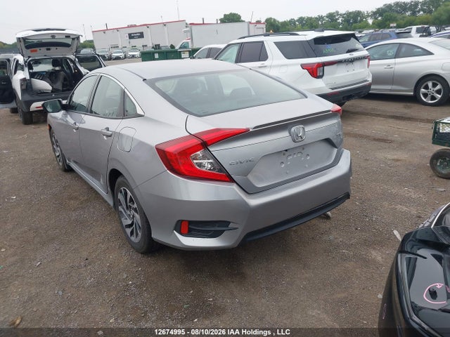 Honda Civic Lx 2018 2HGFC2F62JH034240 Image 3