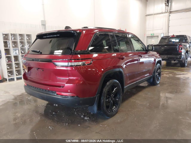 1C4RJHAG8SC323504 Jeep Grand Cherokee Laredo/altitude