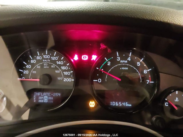 1C4BJWEG0GL204532 Jeep Wrangler Unlimited Sahara