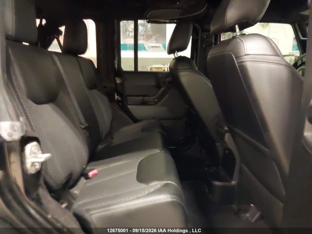1C4BJWEG0GL204532 Jeep Wrangler Unlimited Sahara