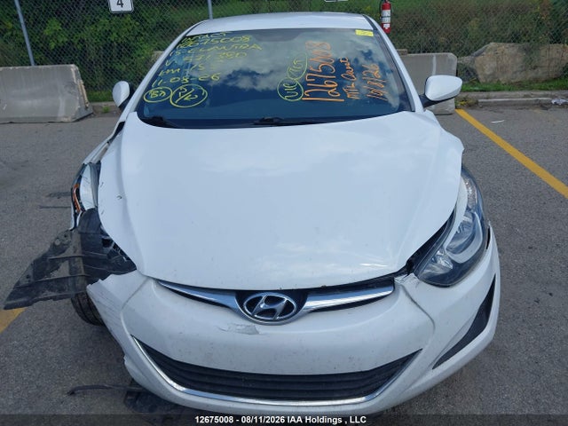 Hyundai Elantra 2015 5NPDH4AE7FH571380 Image 13