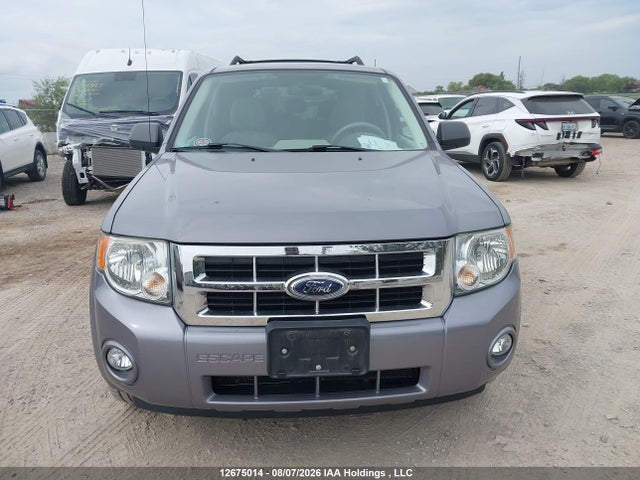 12675014 :رقم المزاد ، 1FMCU03118KB40060 vin ، 2008 Ford Escape Xlt مزاد بيع