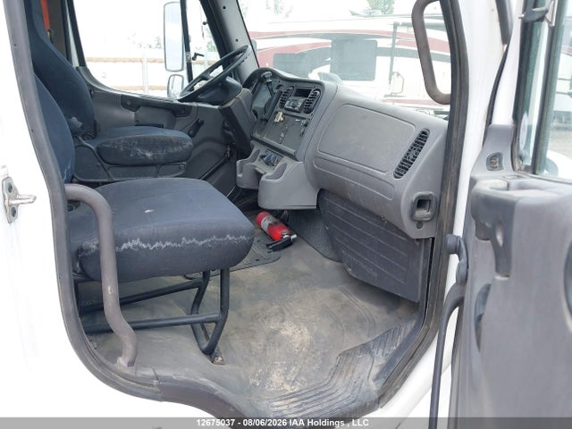 Aukcja sprzedaży 2008 Freightliner M2 106 Medium Duty, vin: 1FUBCYBS88HZ67734, numer aukcji: 12675037
