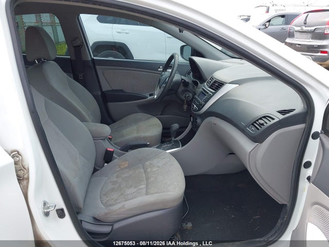 12675053 :رقم المزاد ، KMHCT4AE8DU466517 vin ، 2013 Hyundai Accent Gl مزاد بيع