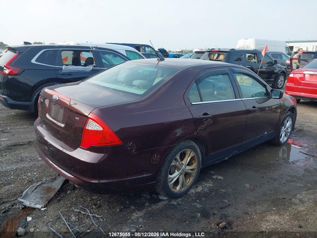 12675055 :رقم المزاد ، 3FAHP0HA1CR195578 vin ، 2012 Ford Fusion Se مزاد بيع