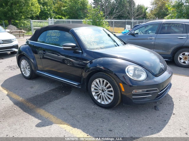 2019 Volkswagen Beetle Wolfsburg Edition მანქანა იყიდება აუქციონზე, vin: 3VW5DAAT0KM502500, აუქციონის ნომერი: 12675070
