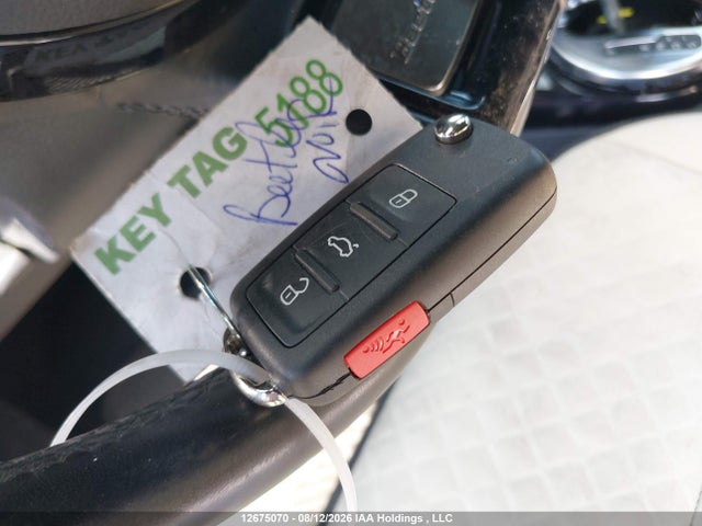 12675070 :رقم المزاد ، 3VW5DAAT0KM502500 vin ، 2019 Volkswagen Beetle Wolfsburg Edition مزاد بيع