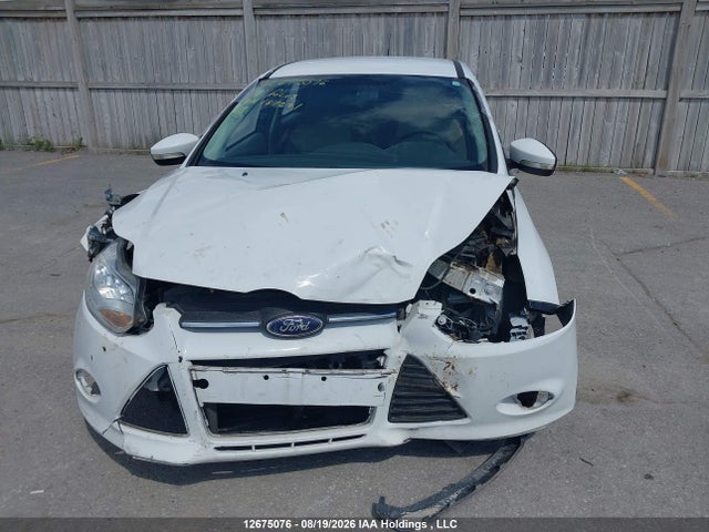 Ford FOCUS SE 2014 1FADP3K24EL187221 Image 13