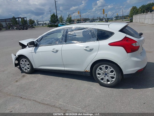 Ford FOCUS SE 2014 1FADP3K24EL187221 Image 15