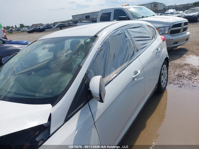 Ford FOCUS SE 2014 1FADP3K24EL187221 Image 18