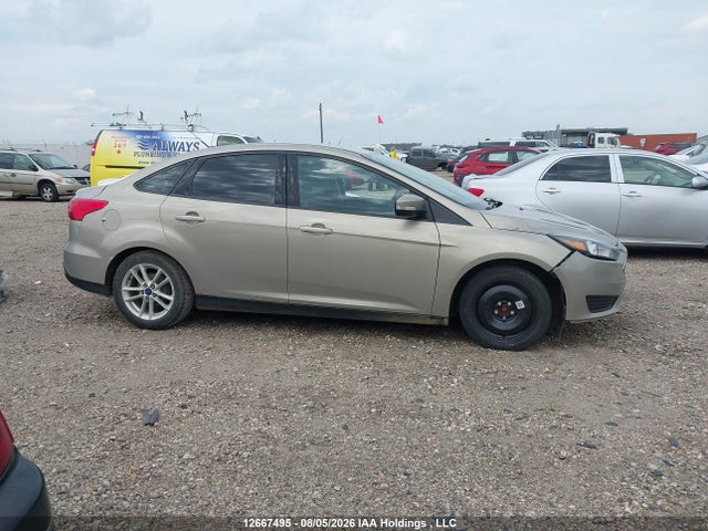 Ford FOCUS SE 2016 1FADP3F29GL327440 Image 13