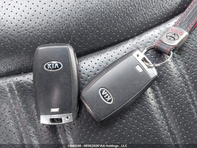 12669249 :رقم المزاد ، 5XYKWDA7XFG577731 vin ، 2015 Kia Sorento Sx مزاد بيع