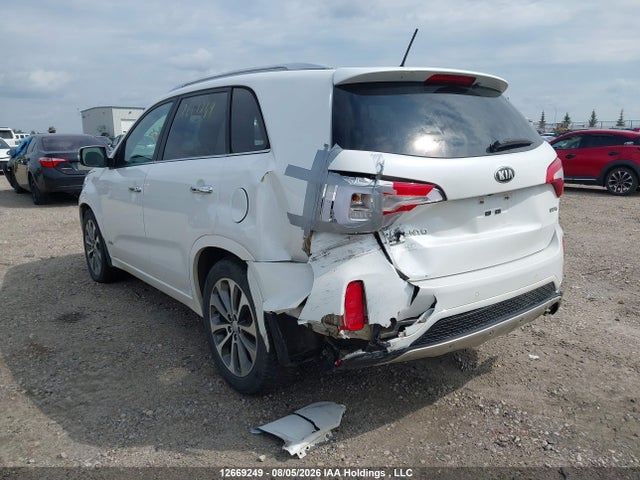 12669249 :رقم المزاد ، 5XYKWDA7XFG577731 vin ، 2015 Kia Sorento Sx مزاد بيع