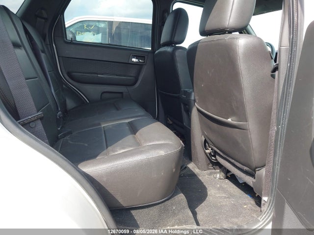 12670059 :رقم المزاد ، 1FMCU94G09KA90910 vin ، 2009 Ford Escape Limited مزاد بيع