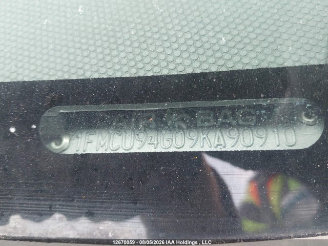 12670059 :رقم المزاد ، 1FMCU94G09KA90910 vin ، 2009 Ford Escape Limited مزاد بيع