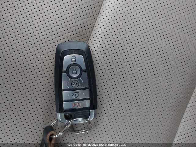 12673640 :رقم المزاد ، 1FMCU9DZ0MUB12161 vin ، 2021 Ford Escape Titanium Hybrid مزاد بيع