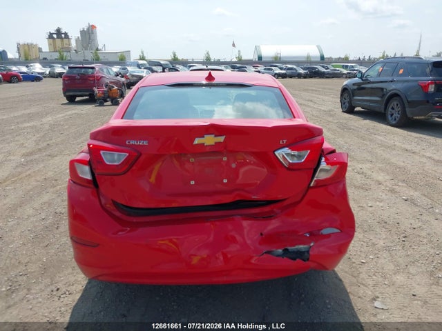 Продаж на аукціоні авто 2018 Chevrolet Cruze Lt Auto, vin: 1G1BE5SM7J7155847, номер лоту: 12661661