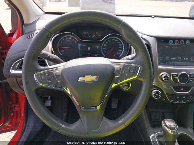 Продаж на аукціоні авто 2018 Chevrolet Cruze Lt Auto, vin: 1G1BE5SM7J7155847, номер лоту: 12661661