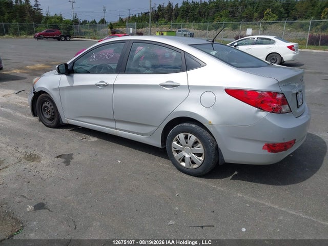 Hyundai Accent Gls/gs 2014 KMHCT4AE2EU627980 Image 3
